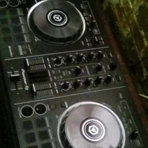 Meet your Posher, Rob